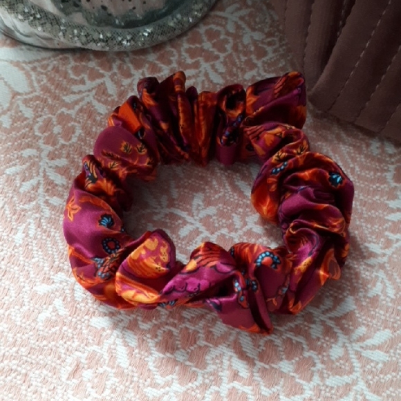 slip Accessories - Slip Silk Large Scrunchie - Limited Edition